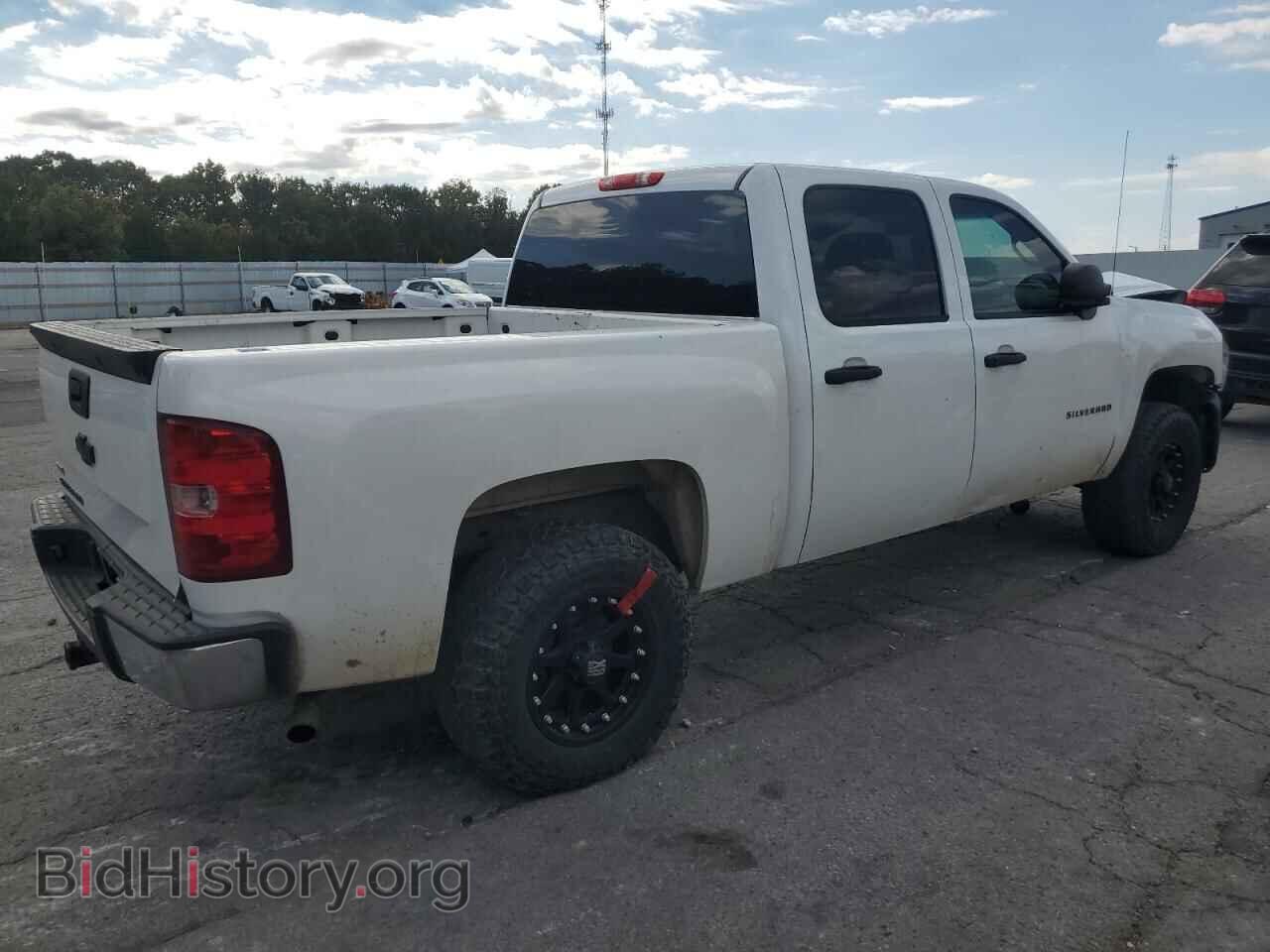 2011 CHEVROLET ALL Models - VIN: 3GCPKPEA2BG323452 - Фото 3