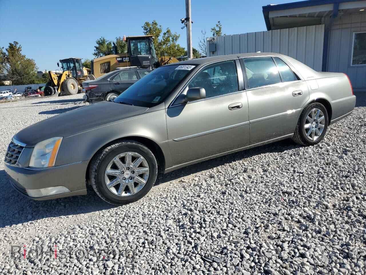 Photo 1G6KH5E63BU131384 - CADILLAC DTS 2011