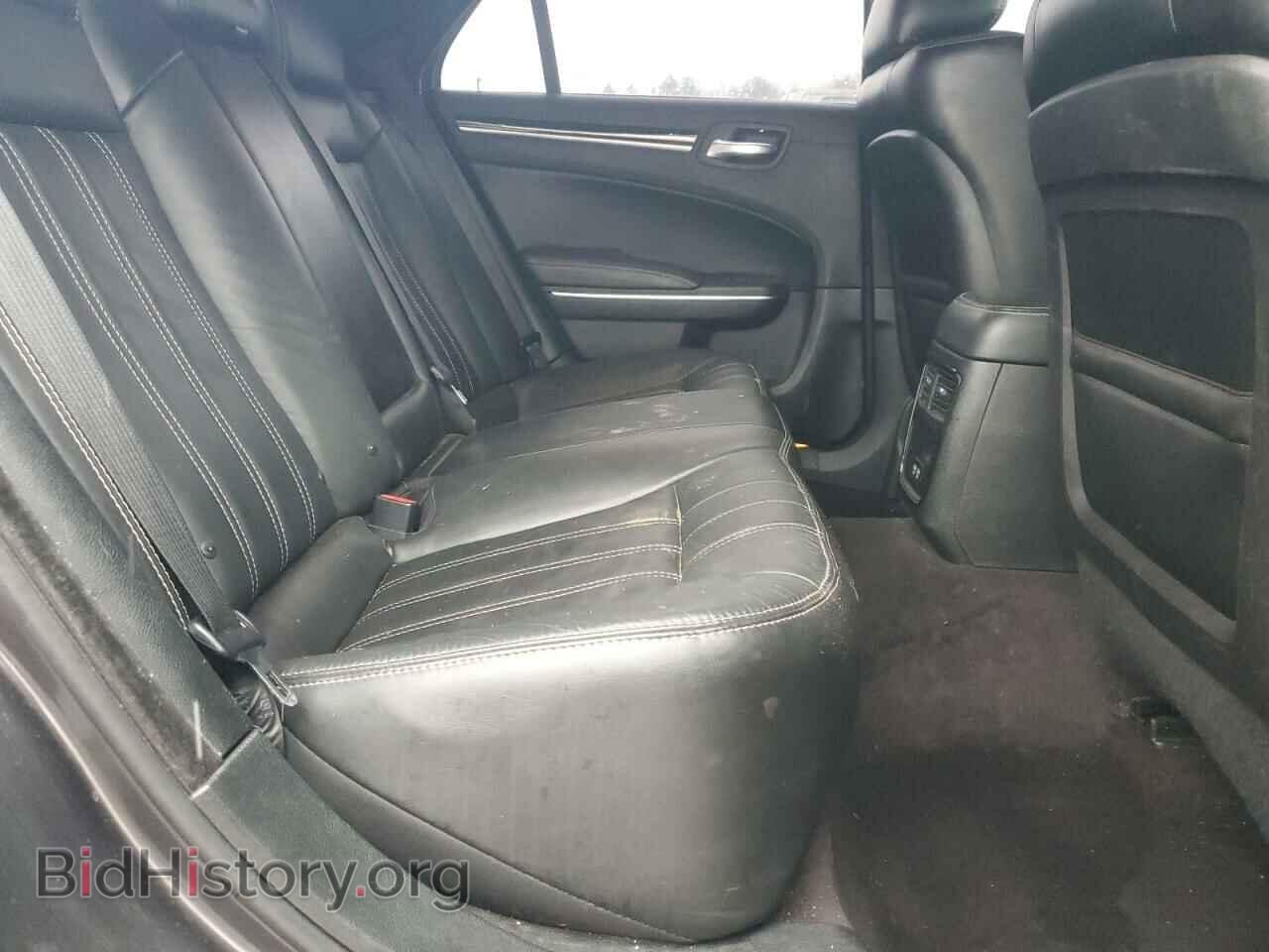 2018 CHRYSLER 300 - VIN: 2C3CCAGGXJH267340 - Фото 10