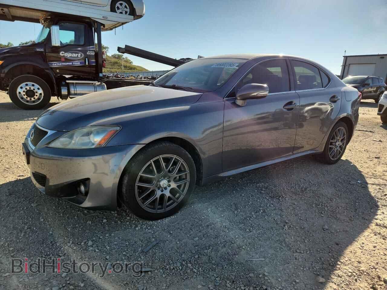 Photo JTHCF5C20C5055365 - LEXUS IS 2012