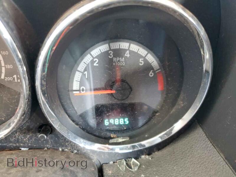 2010 Dodge CALIBER (VIN 1B3CB5HA4AD584416) — фото 9 из 15