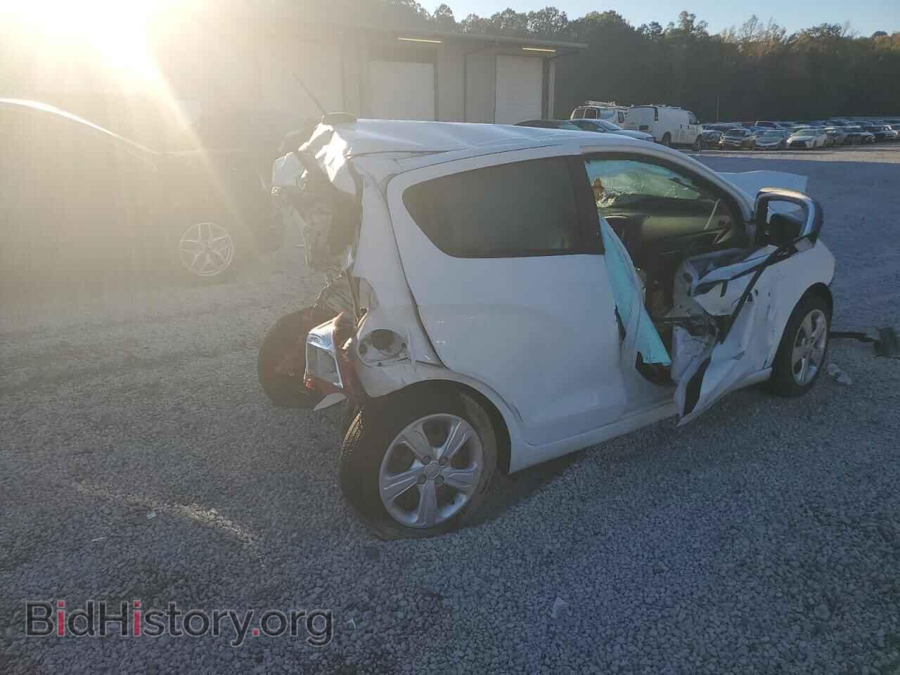 2019 CHEVROLET SPARK - VIN: KL8CB6SA8KC745332 - Фото 3