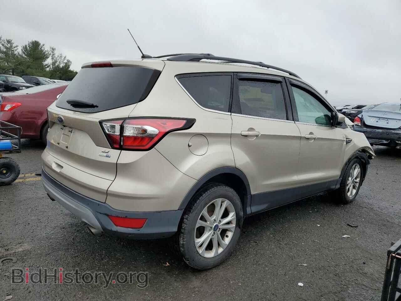 2017 FORD ESCAPE - VIN: 1FMCU9G9XHUB71445 - Фото 3