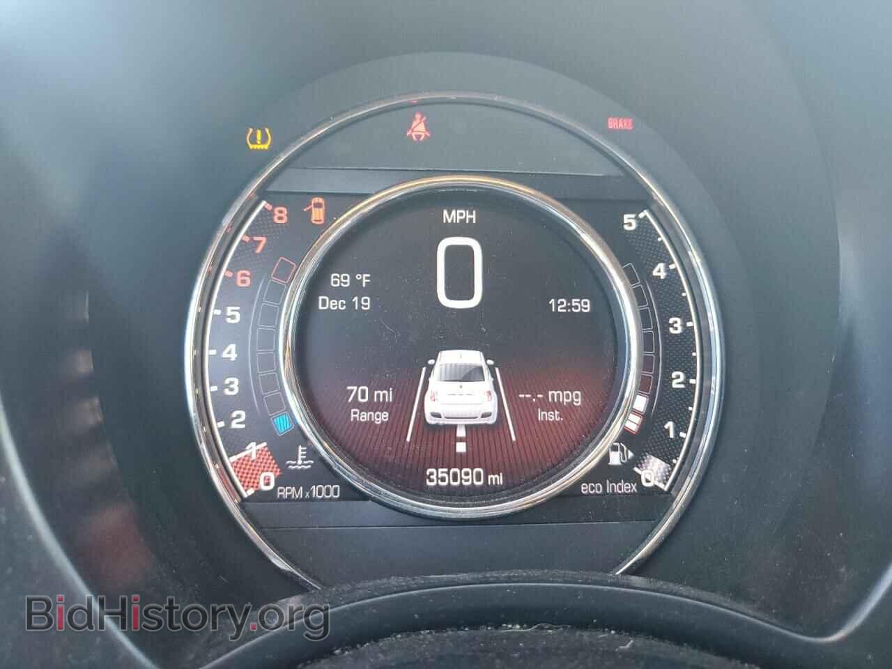 2015 FIAT 500 - VIN: 3C3CFFBRXFT612507 - Фото 9