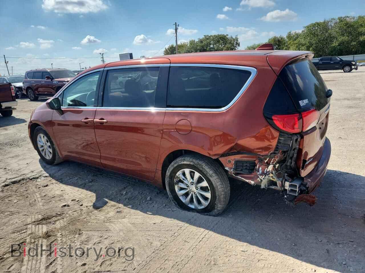 2018 CHRYSLER PACIFICA - VIN: 2C4RC1CG2JR157016 - Photo 2