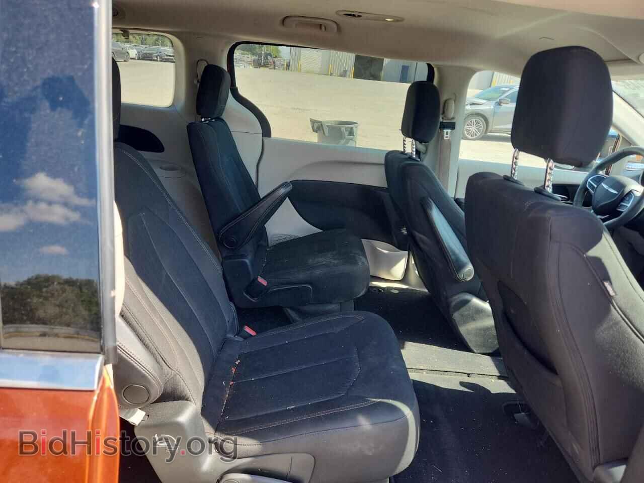 2018 CHRYSLER PACIFICA - VIN: 2C4RC1CG2JR157016 - Photo 11