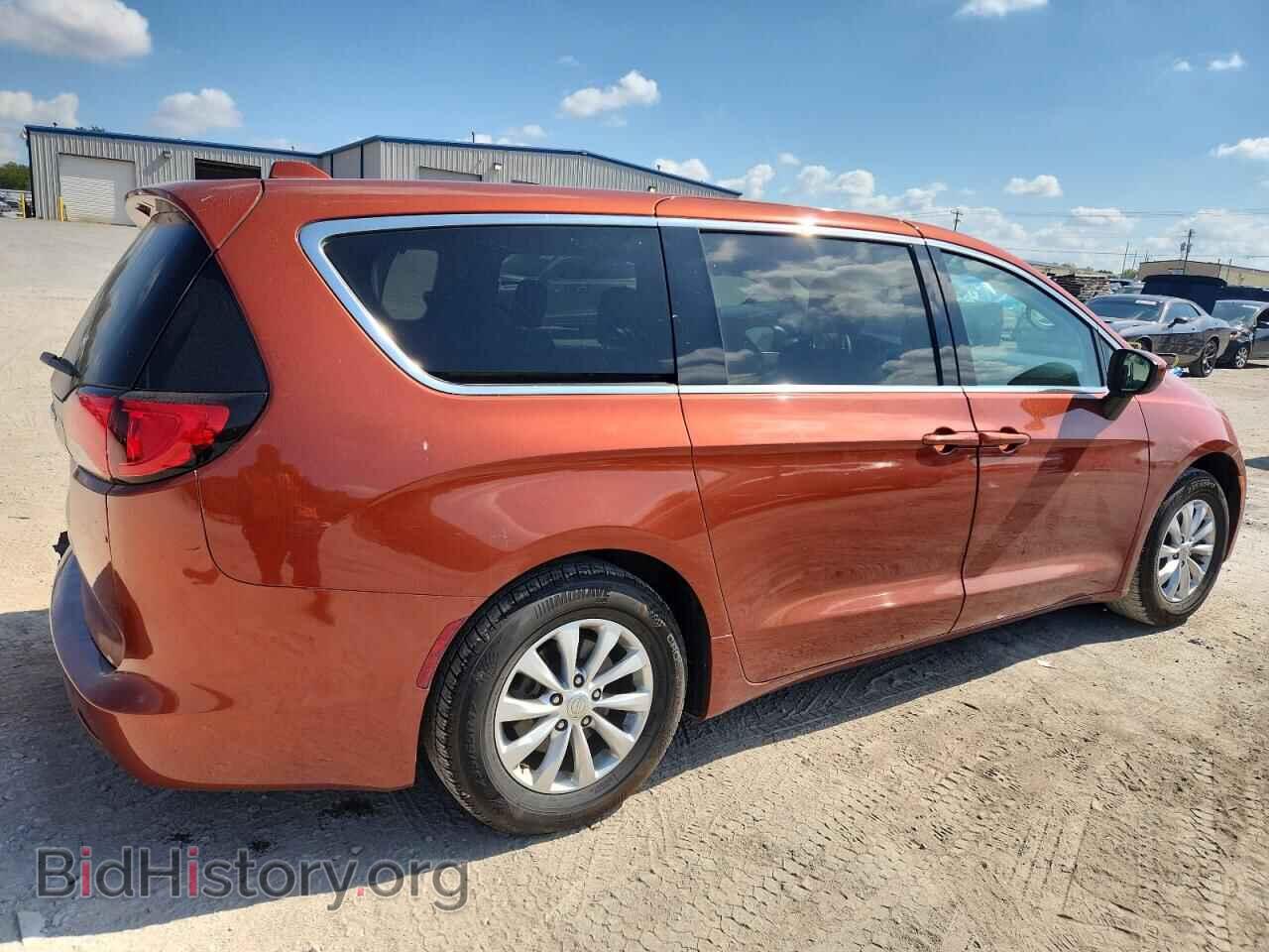 2018 CHRYSLER PACIFICA - VIN: 2C4RC1CG2JR157016 - Photo 3