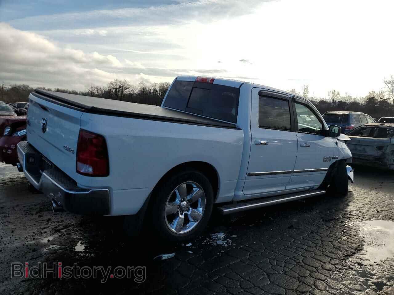 2017 RAM 1500 - VIN: 3C6RR7LT8HG584559 - Фото 3