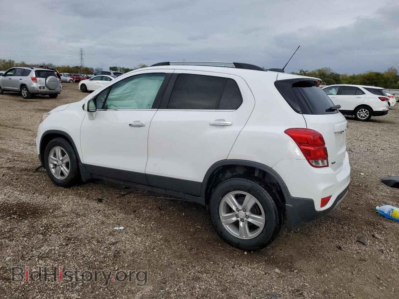 2017 CHEVROLET TRAX - VIN: 3GNCJLSB3HL224170 - Фото 2