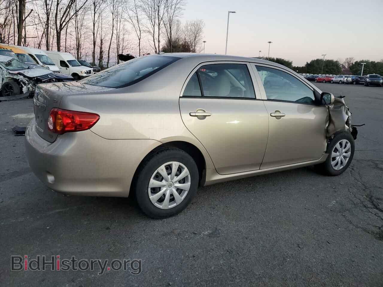 2010 TOYOTA COROLLA - VIN: 2T1BU4EE9AC300443 - Фото 3