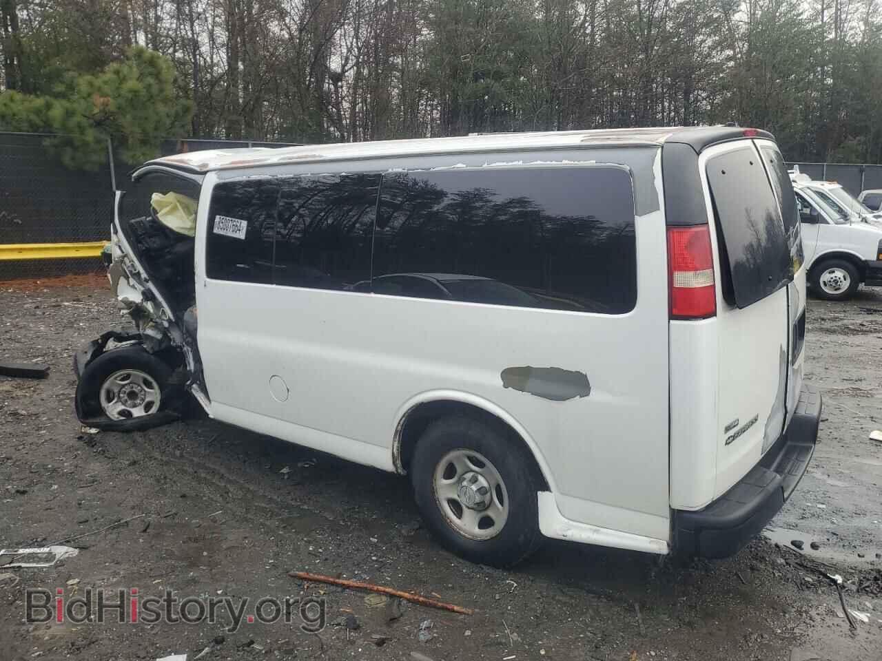 2007 CHEVROLET EXPRESS - VIN: 1GNFG15Z371252128 - Фото 2