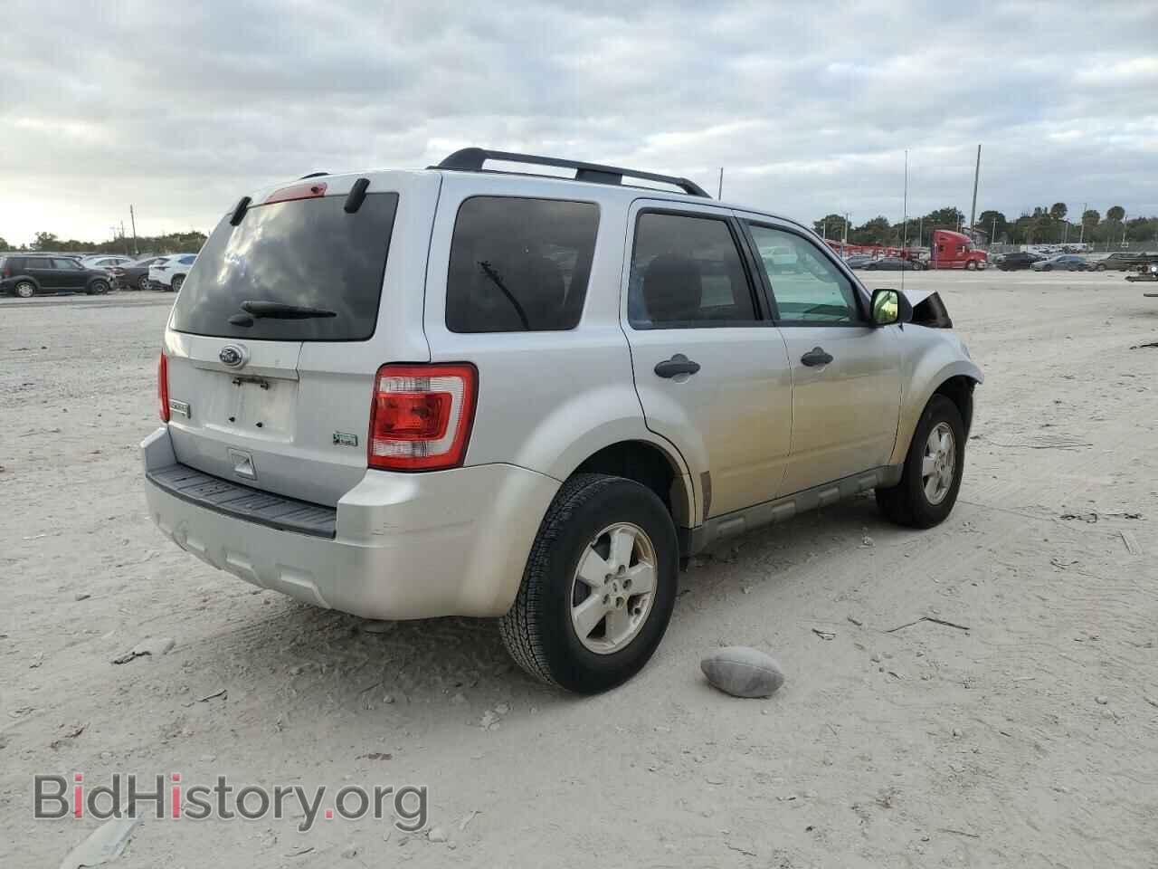 2012 FORD ESCAPE - VIN: 1FMCU0DG4CKA99029 - Фото 3