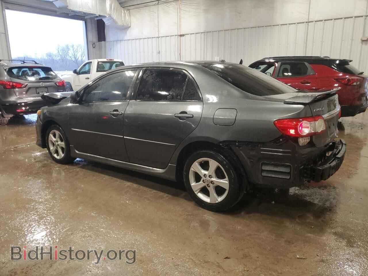 2011 TOYOTA COROLLA - VIN: 2T1BU4EEXBC728958 - Фото 2