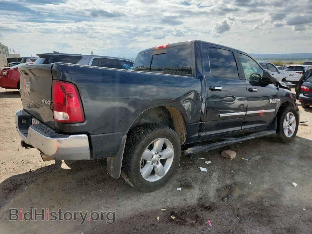 2017 RAM 1500 - VIN: 3C6RR7LT1HG626652 - Фото 3