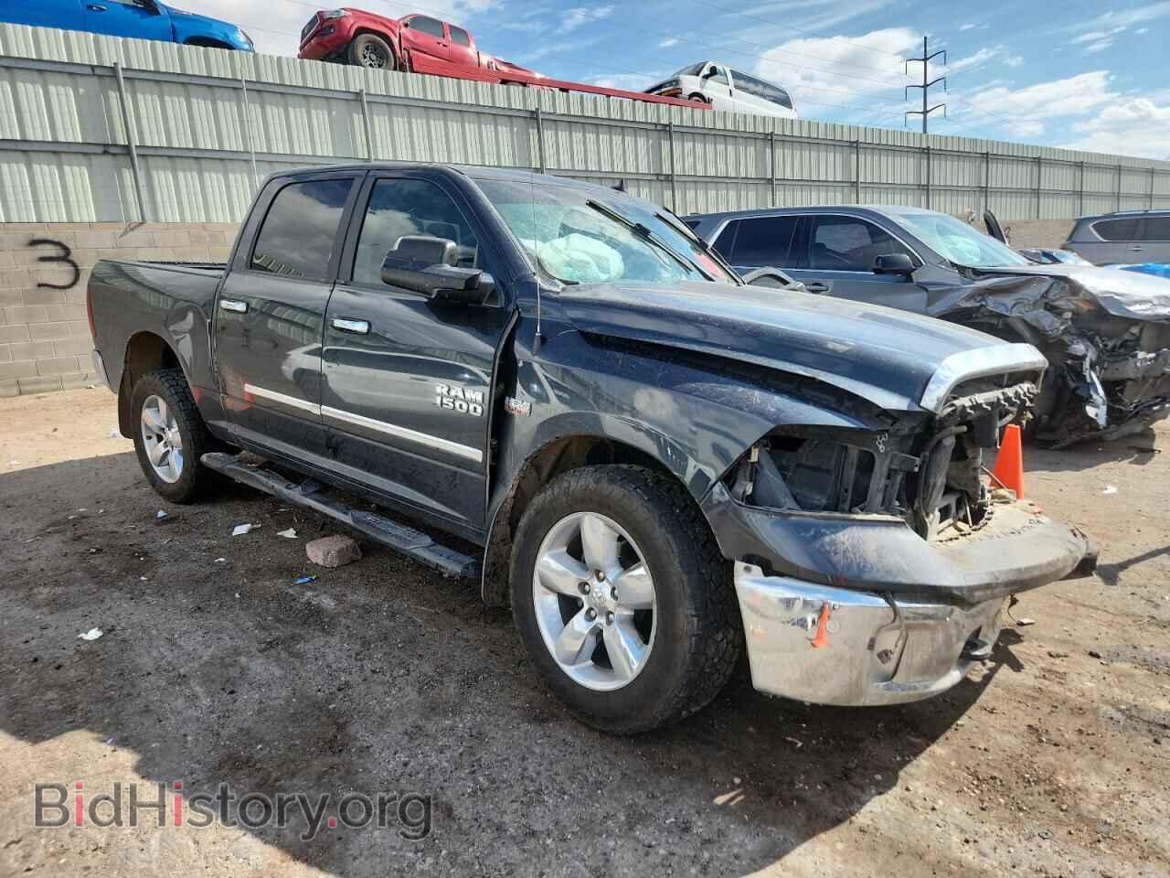 2017 RAM 1500 - VIN: 3C6RR7LT1HG626652 - Фото 4