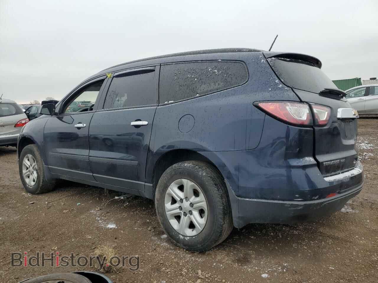 2017 CHEVROLET TRAVERSE - VIN: 1GNKVFKD9HJ252002 - Фото 2