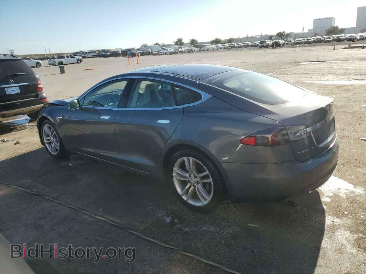2014 TESLA MODEL S - VIN: 5YJSA1S17EFP32619 - Photo 2