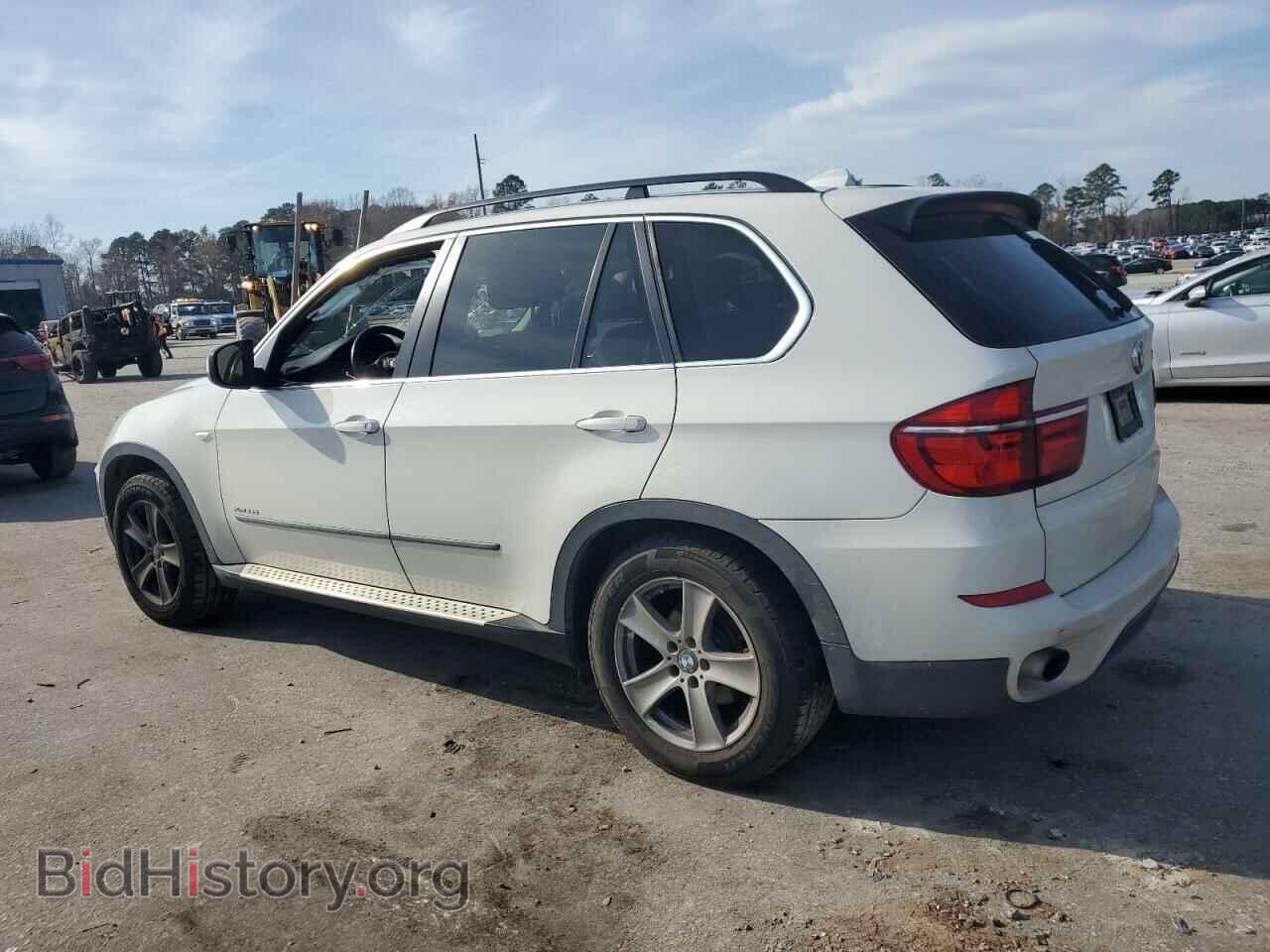 2013 BMW X5 - VIN: 5UXZW0C53D0B90302 - Фото 2
