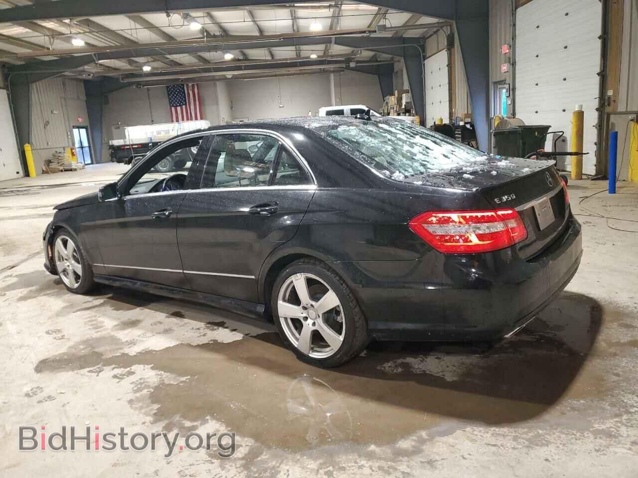 2011 MERCEDES-BENZ E-CLASS - VIN: WDDHF8HB7BA437650 - Фото 2