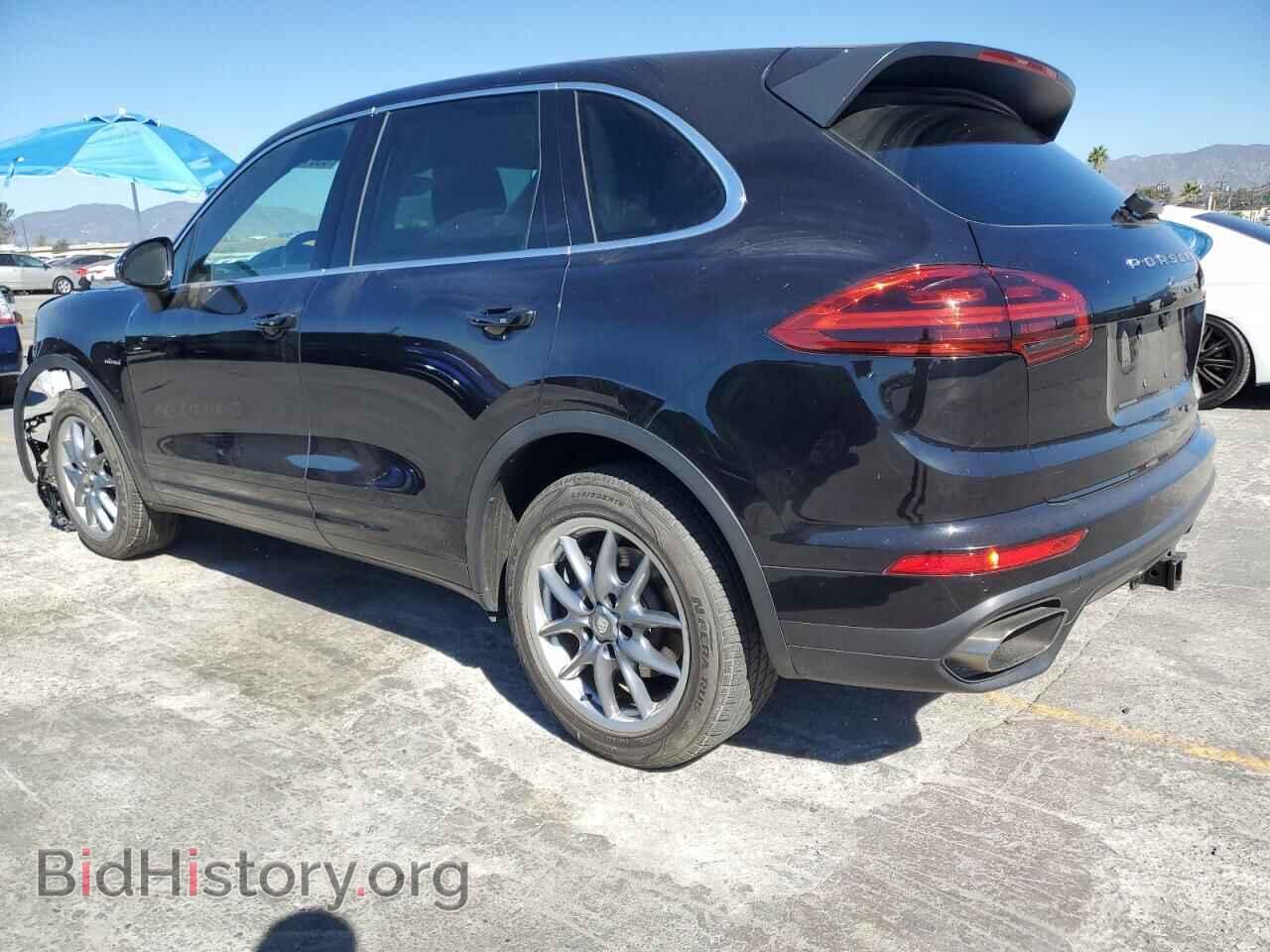 2015 PORSCHE CAYENNE - VIN: WP1AF2A2XFLA30711 - Photo 2