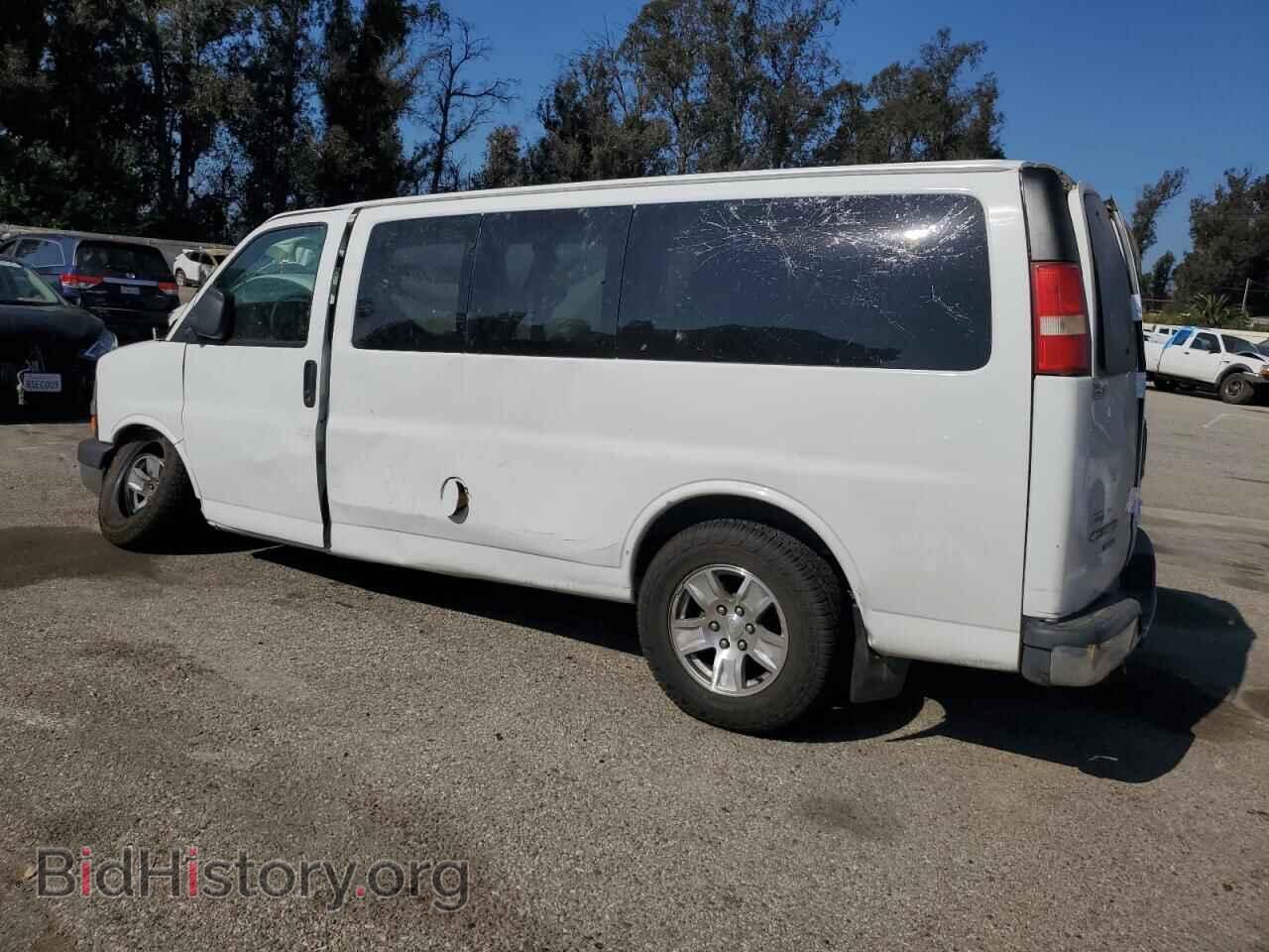 2010 CHEVROLET EXPRESS - VIN: 1GNUHCD49A1161443 - Фото 2