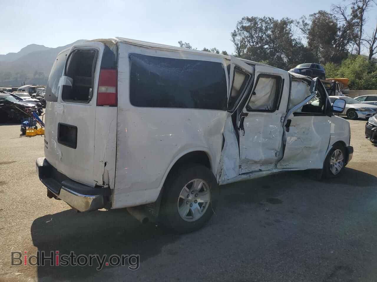 2010 CHEVROLET EXPRESS - VIN: 1GNUHCD49A1161443 - Фото 3