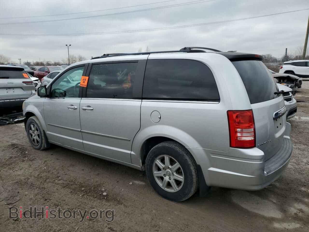 2010 CHRYSLER MINIVAN - VIN: 2A4RR5D19AR153359 - Фото 2