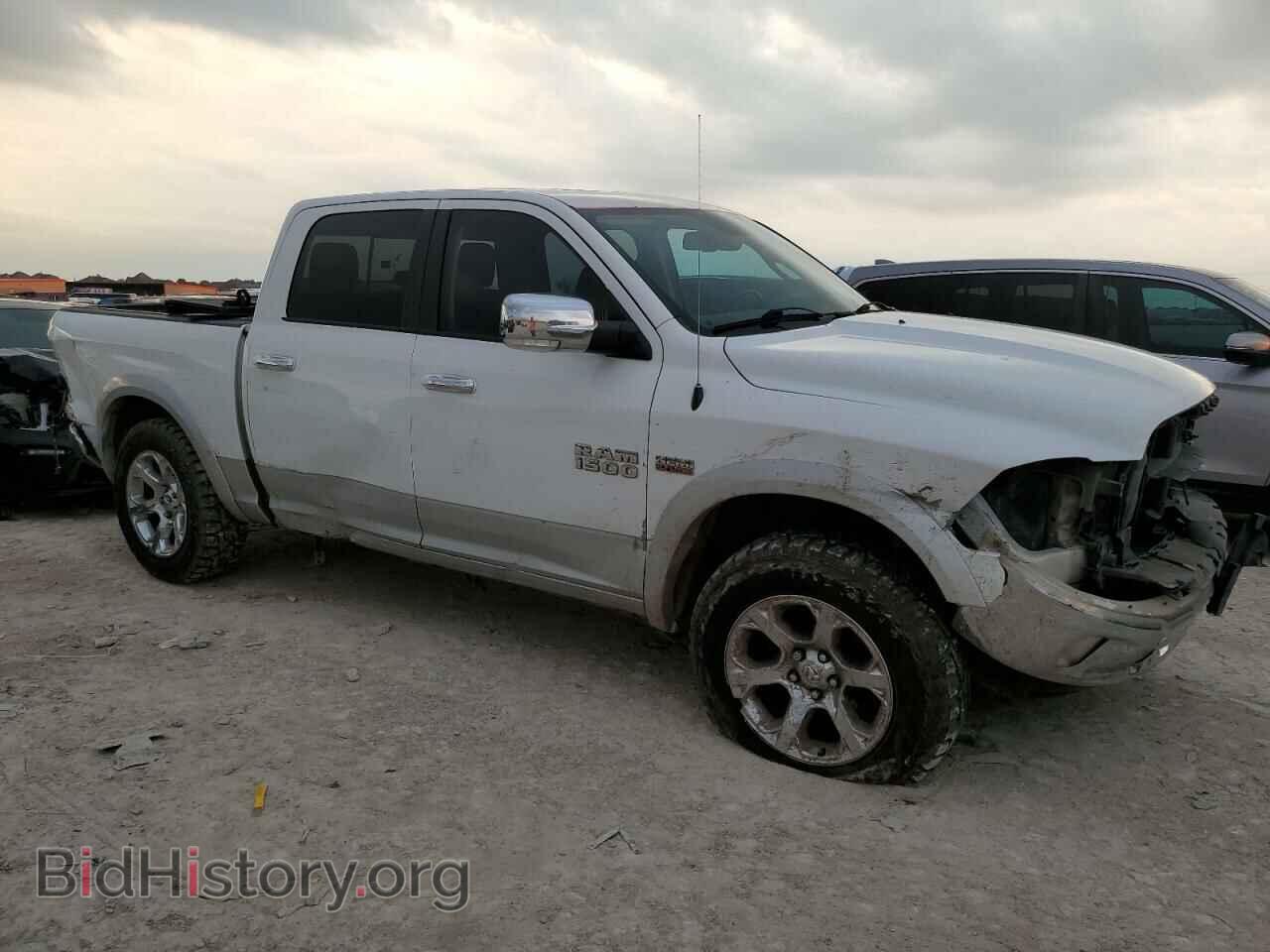 2015 RAM 1500 - VIN: 1C6RR7NT3FS747573 - Photo 4