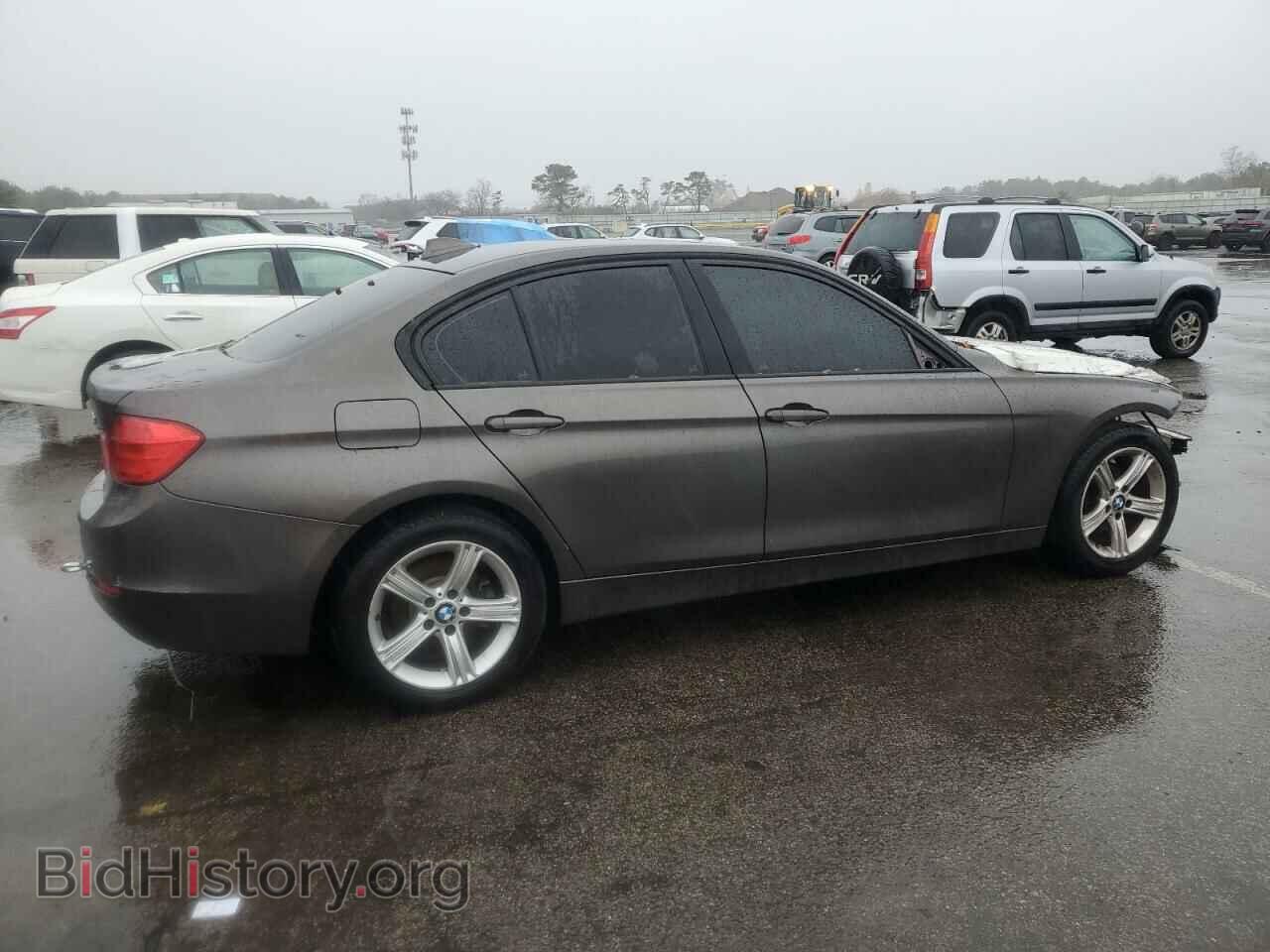 2013 BMW 3 SERIES - VIN: WBA3B3C54DF535784 - Фото 3