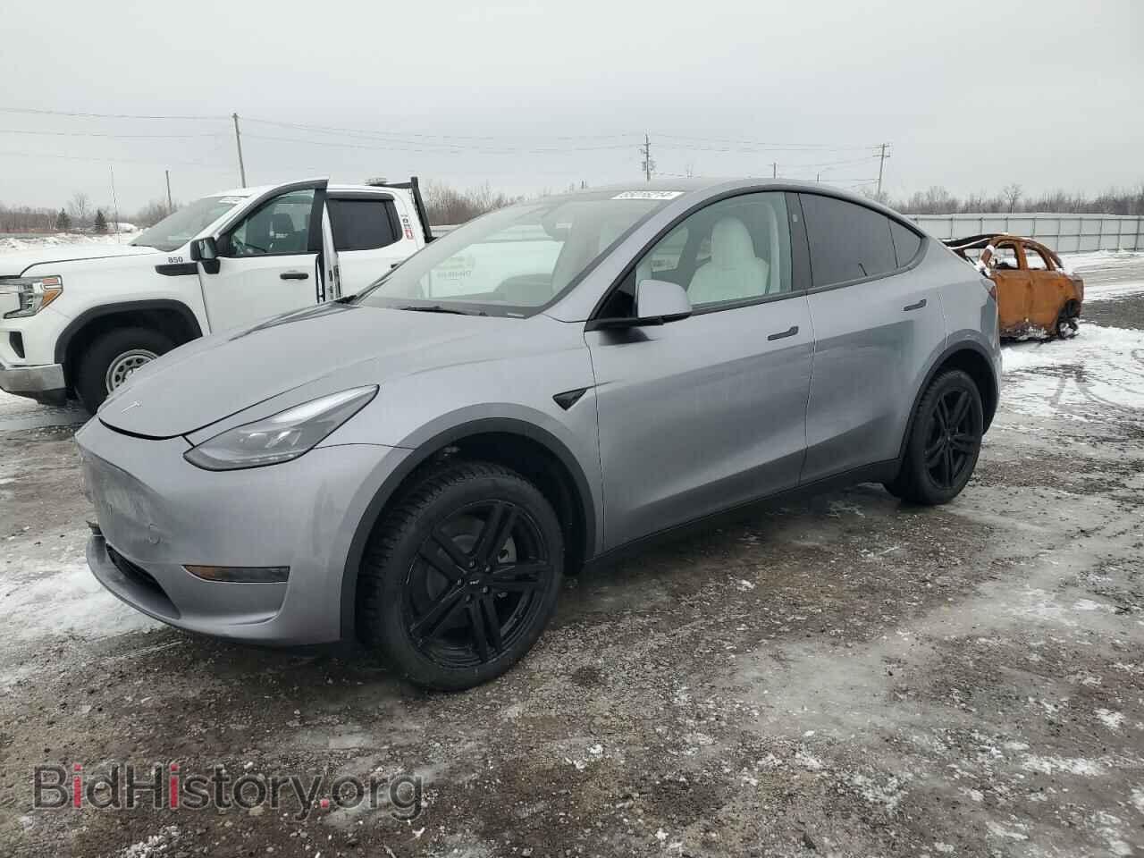 Photo LRWYGDFD8RC662417 - TESLA MODEL Y 2024