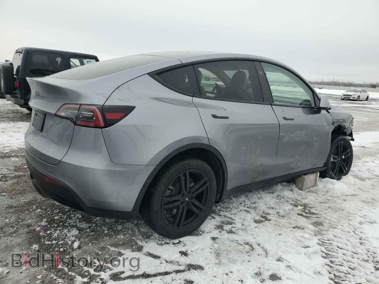 2024 TESLA MODEL Y - VIN: LRWYGDFD8RC662417 - Фото 3