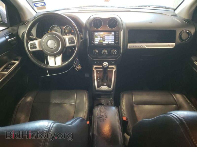 2014 Jeep COMPASS (VIN 1C4NJDCB9ED920765) — фото 8 из 13