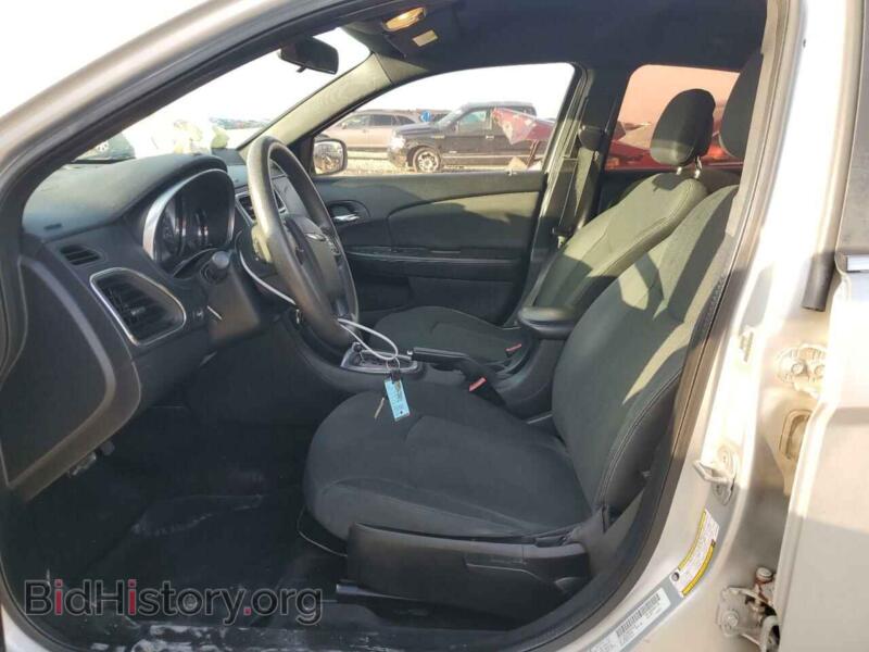 2012 Chrysler 200 (VIN 1C3CCBAB2CN105196) — фото 7 из 12