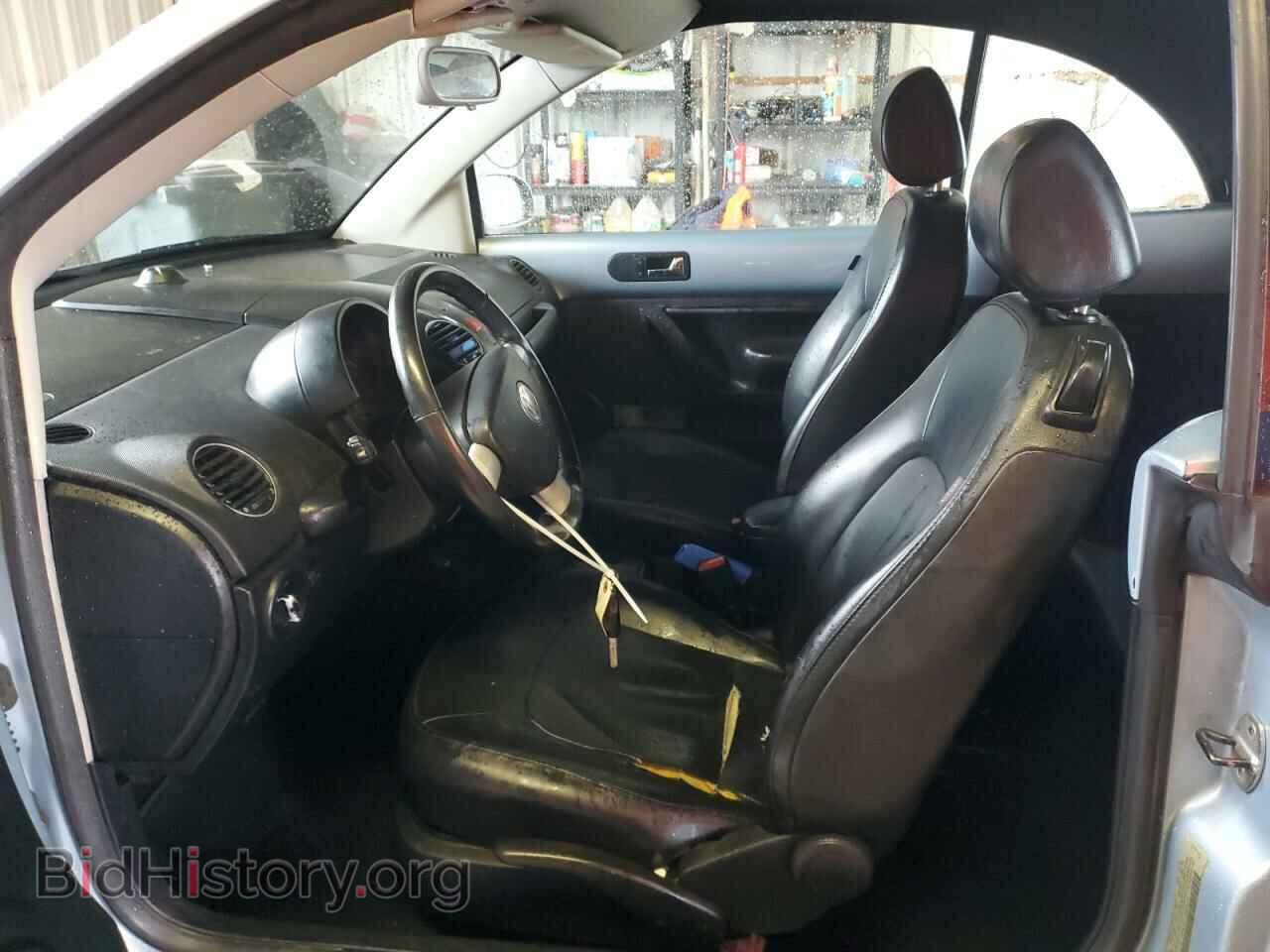 2009 VOLKSWAGEN BEETLE - VIN: 3VWRF31Y19M405111 - Фото 7