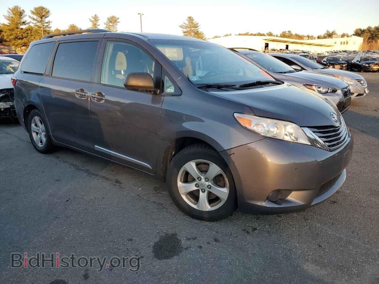2017 TOYOTA All Models - VIN: 5TDKZ3DC7HS899663 - Фото 4