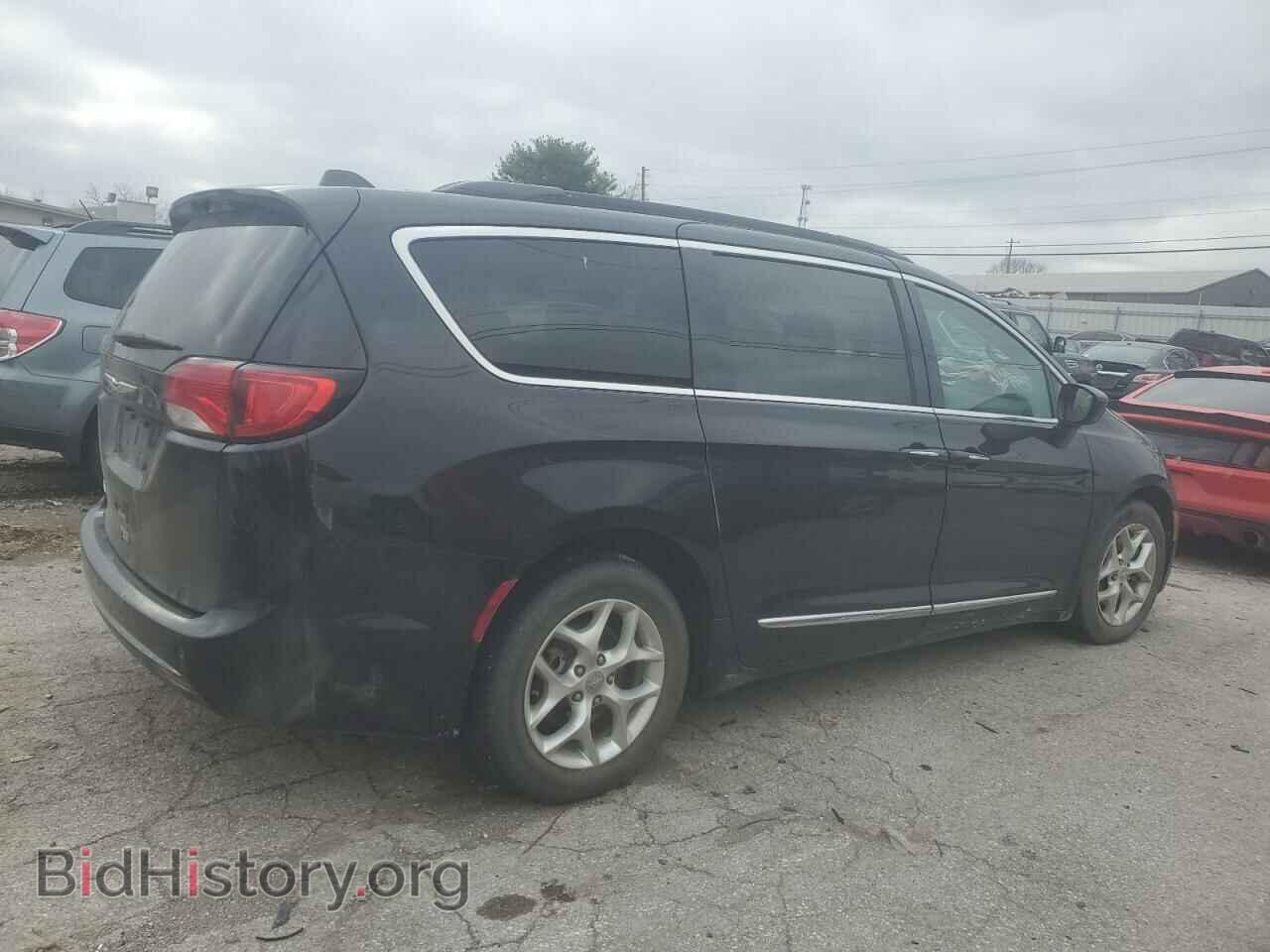 2017 CHRYSLER PACIFICA - VIN: 2C4RC1BG9HR764963 - Photo 3