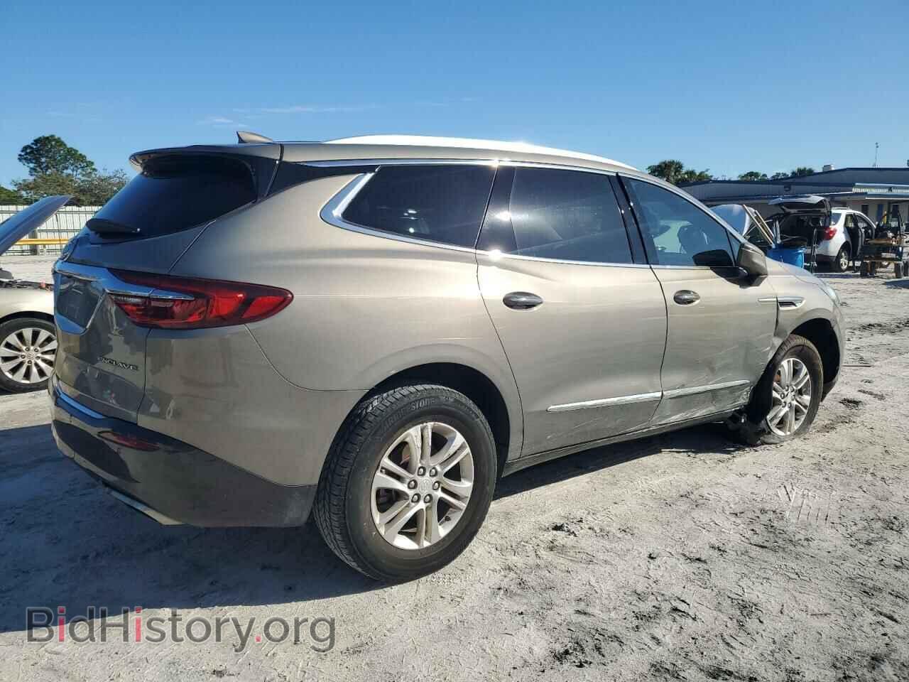 2018 BUICK ENCLAVE - VIN: 5GAERBKW1JJ142802 - Фото 3