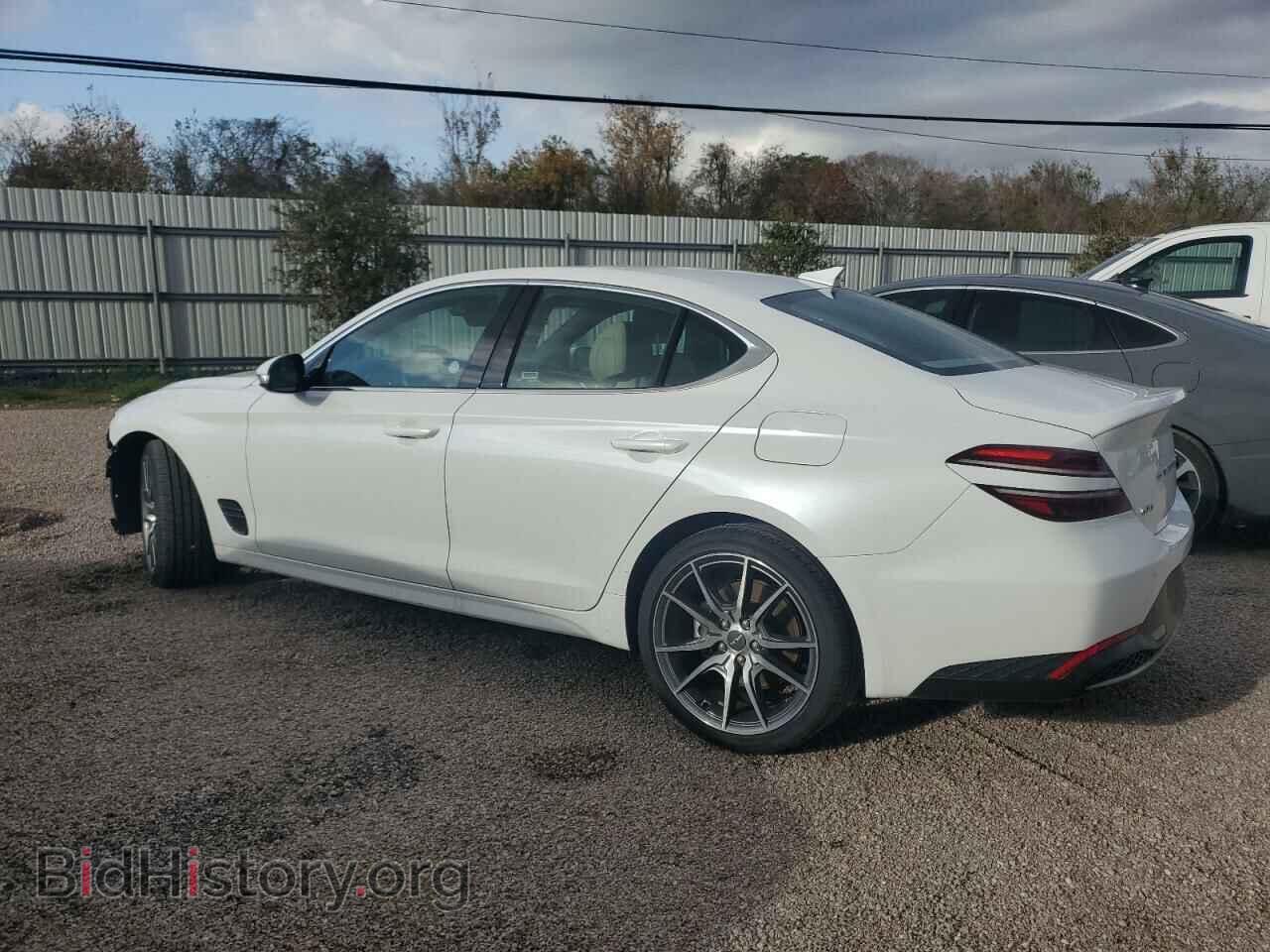 2023 GENESIS G70 BASE - VIN: KMTG34TA4PU132412 - Фото 2