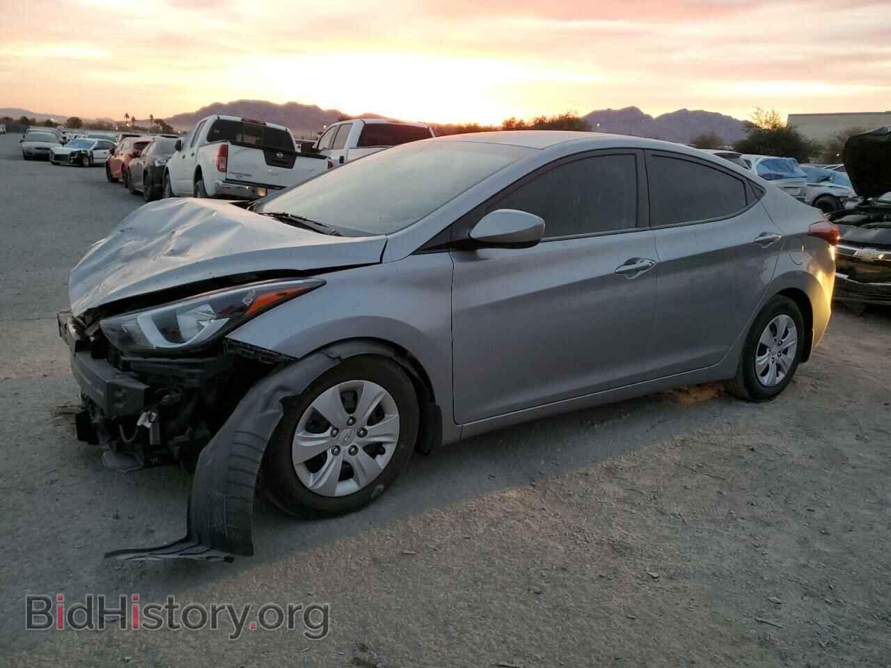 Фотография 5NPDH4AE4GH694331 - HYUNDAI ELANTRA 2016