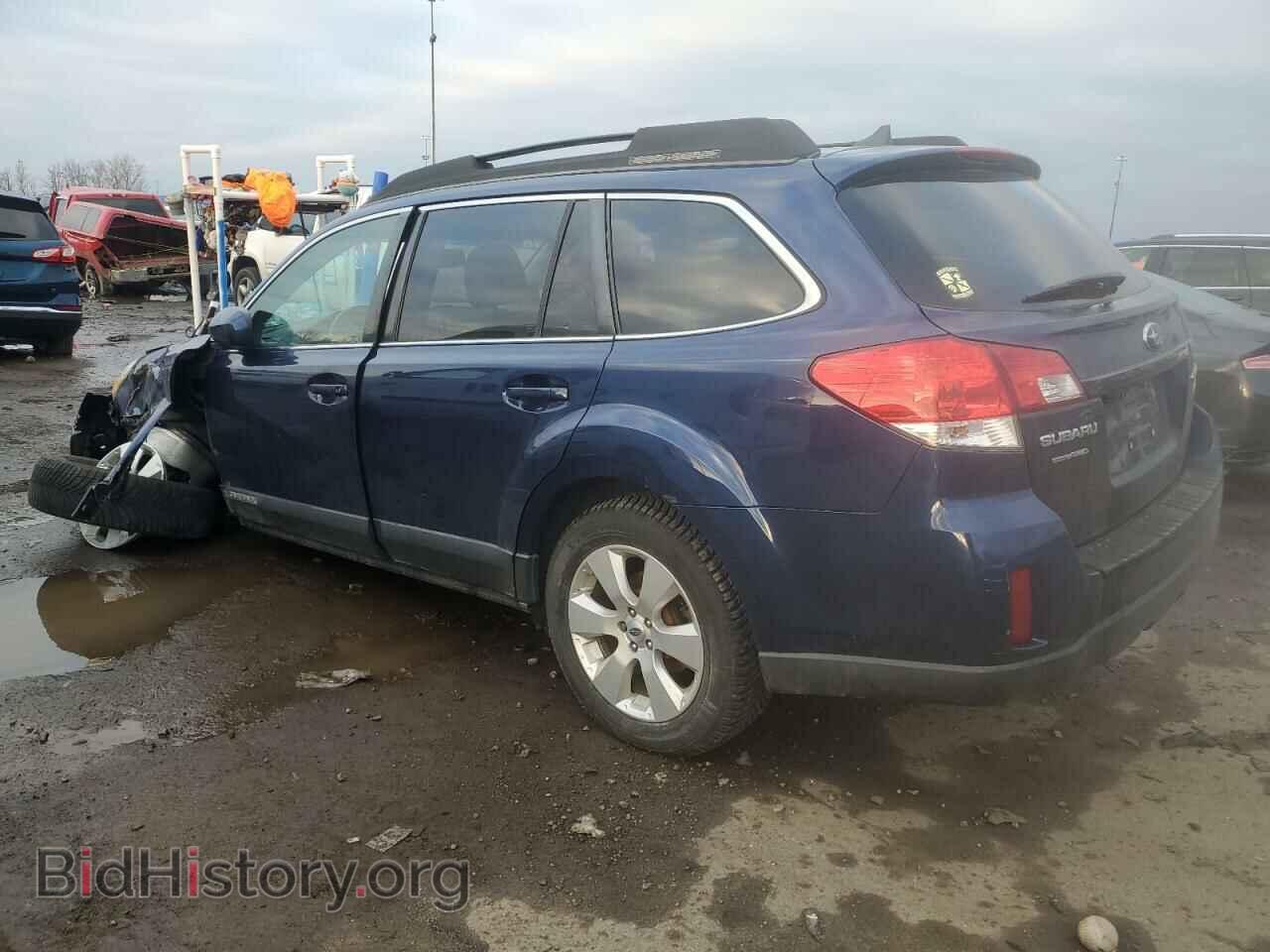 2011 SUBARU OUTBACK - VIN: 4S4BRBKC8B3421947 - Фото 2