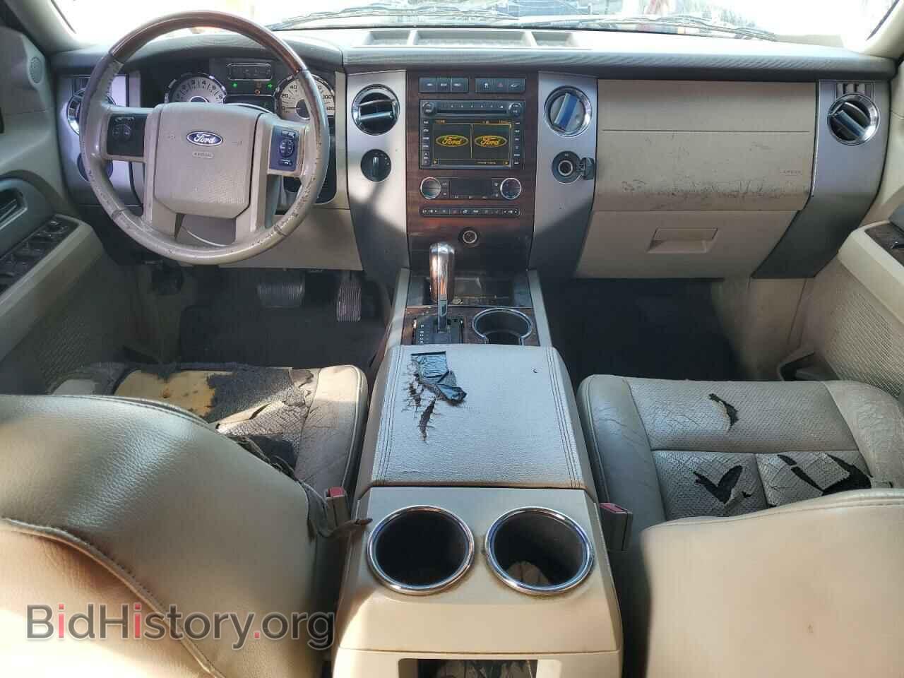 2010 FORD EXPEDITION - VIN: 1FMJU2A55AEB52810 - Фото 8