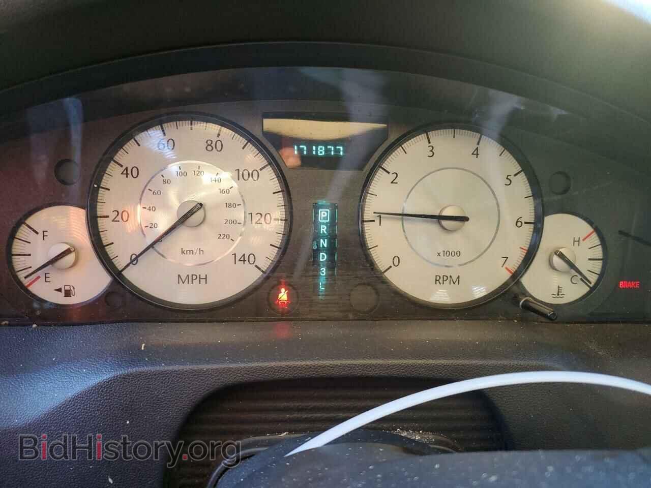 2010 CHRYSLER 300 - VIN: 2C3CA5CV0AH326462 - Фото 9