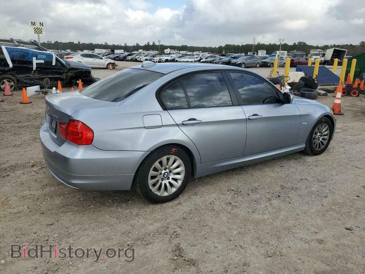 2009 BMW 3 SERIES - VIN: WBAPH77599NM28308 - Фото 3