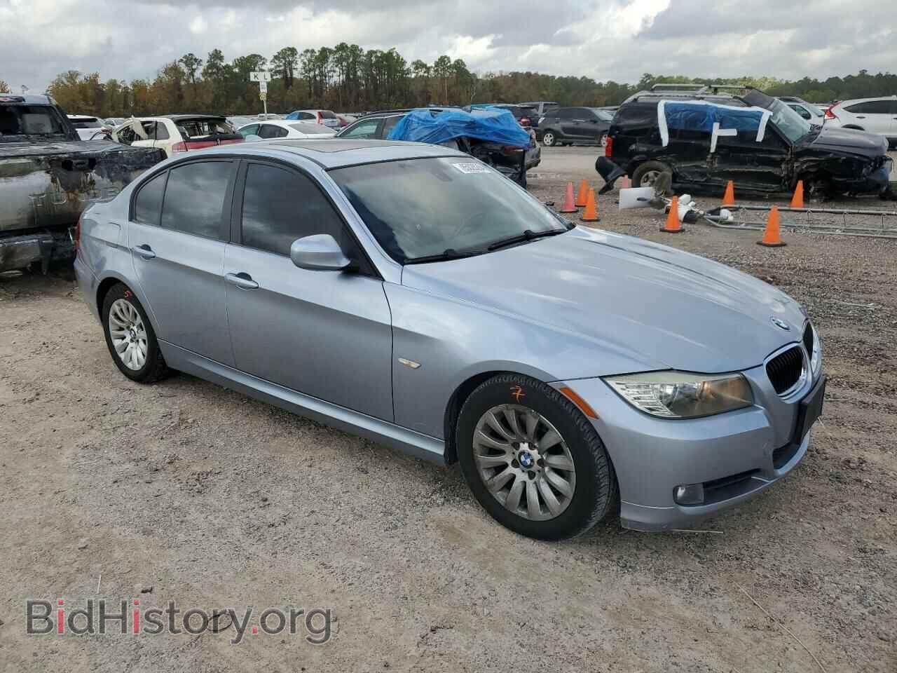 2009 BMW 3 SERIES - VIN: WBAPH77599NM28308 - Фото 4