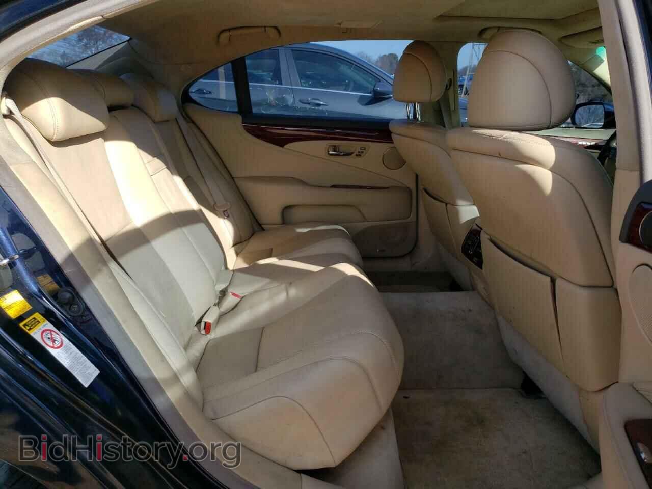 2007 LEXUS LS460 - VIN: JTHGL46FX75006165 - Photo 10