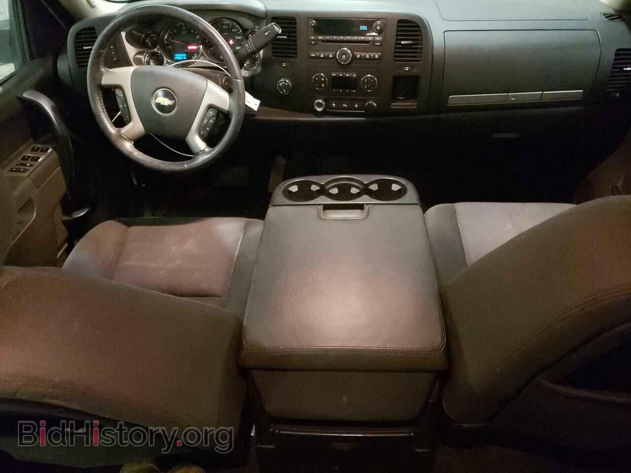 2011 CHEVROLET All Models - VIN: 3GCPKSE33BG184260 - Фото 8