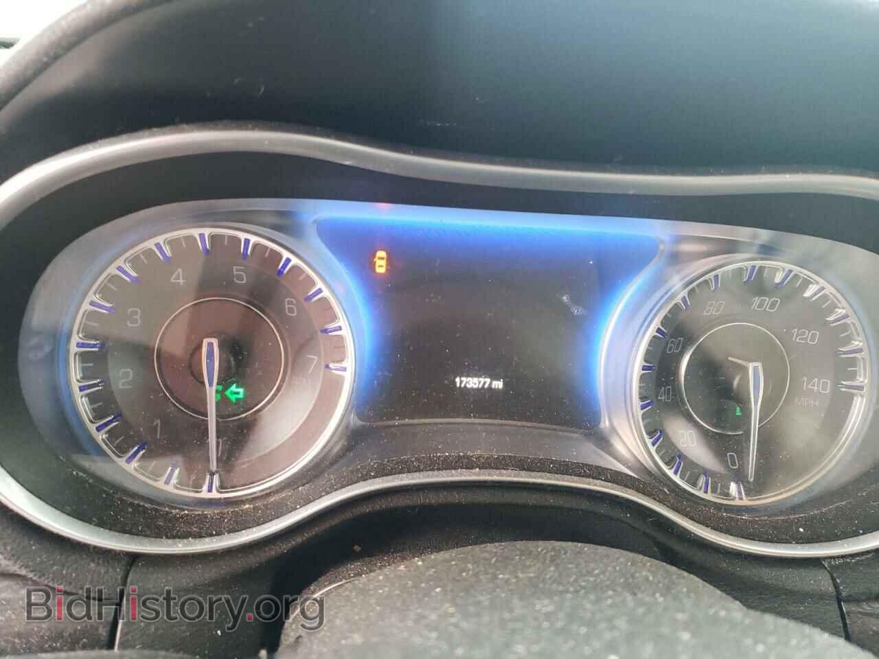 2015 CHRYSLER 300 - VIN: 2C3CCAAG9FH792552 - Фото 9
