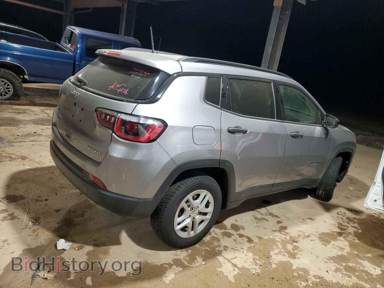 2018 JEEP COMPASS - VIN: 3C4NJCAB0JT489590 - Фото 3