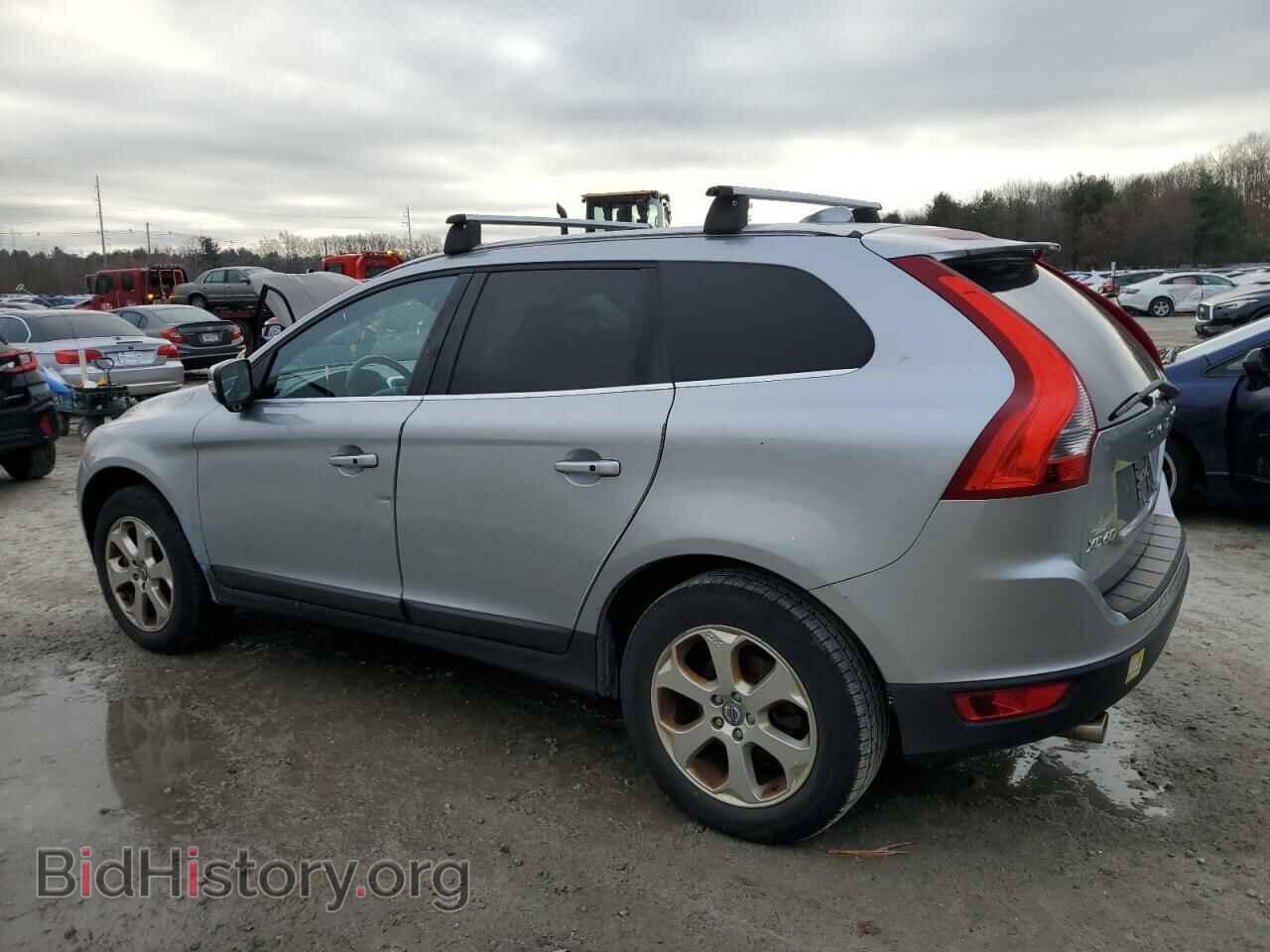 2013 VOLVO XC60 - VIN: YV4940DZ2D2376159 - Фото 2
