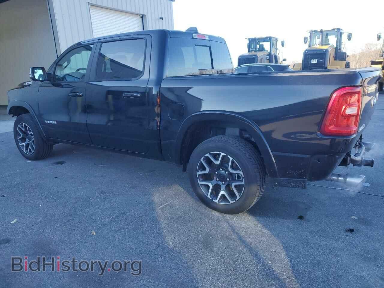 2025 RAM 1500 - VIN: 1C6SRFJP1SN567957 - Фото 2